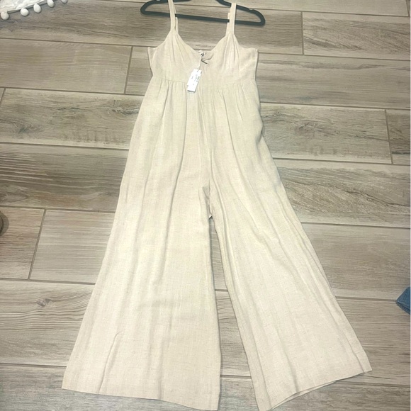 Pants - Gentle Fawn Linen jumpsuit. NWT. Size xs